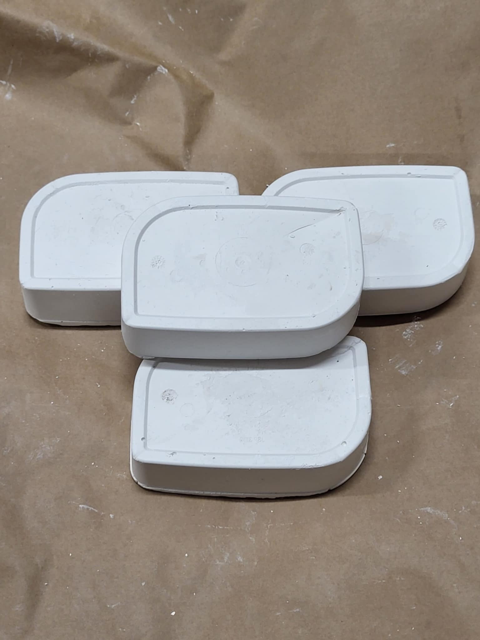 Čajka Sepik kost - 100x60x25 mm